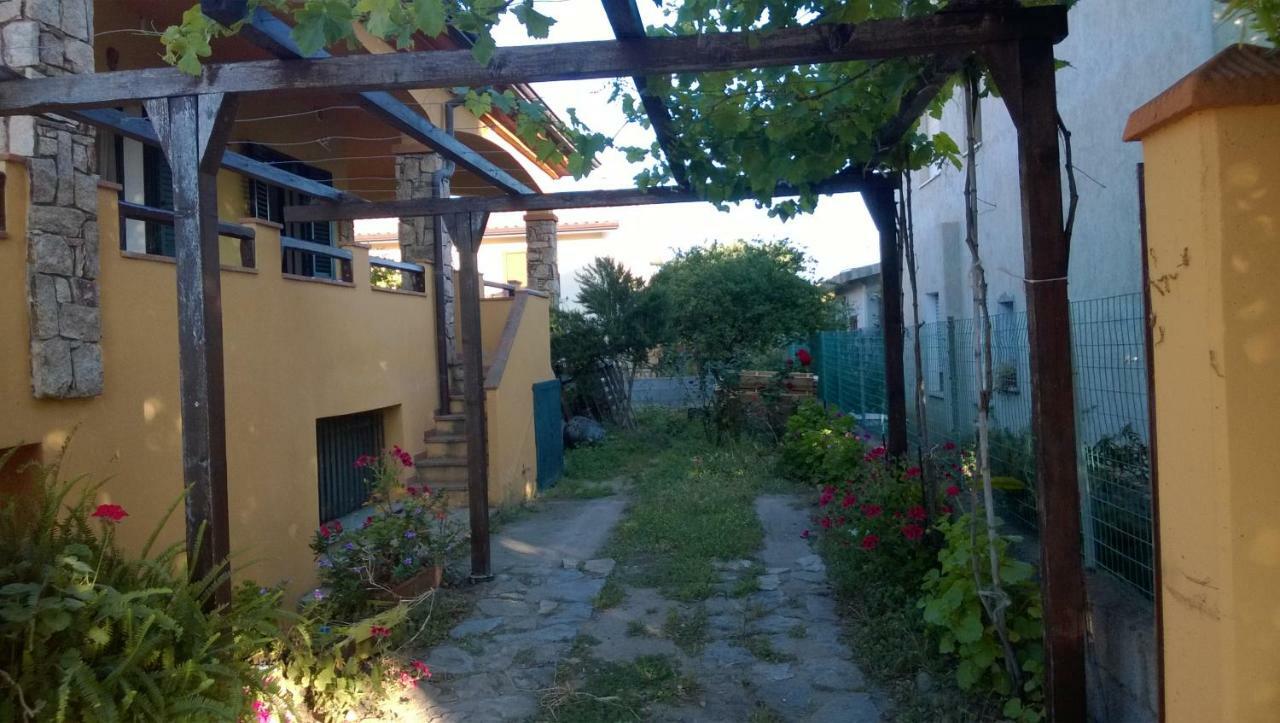 Villetta Mirto Siniscola Exterior foto